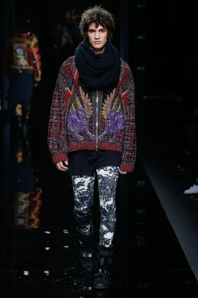Look 66